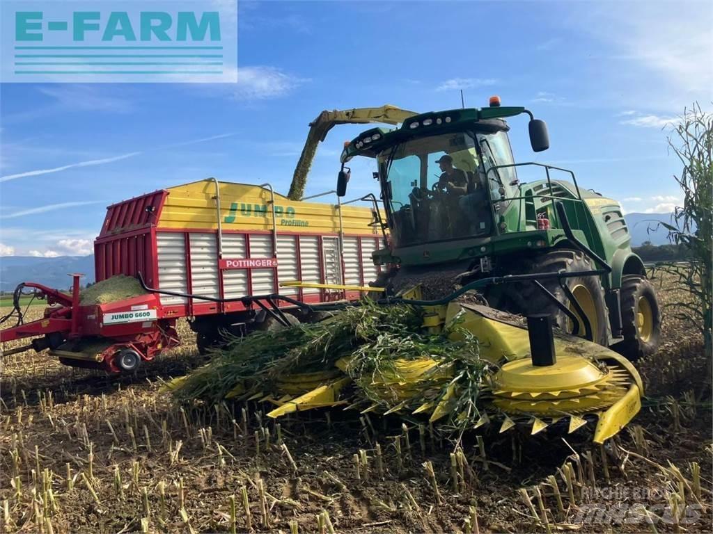 John Deere 8500 自走式フォレージハーベスター