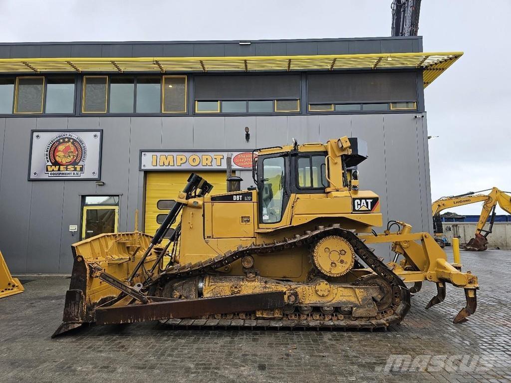 CAT D6T ブルドーザー