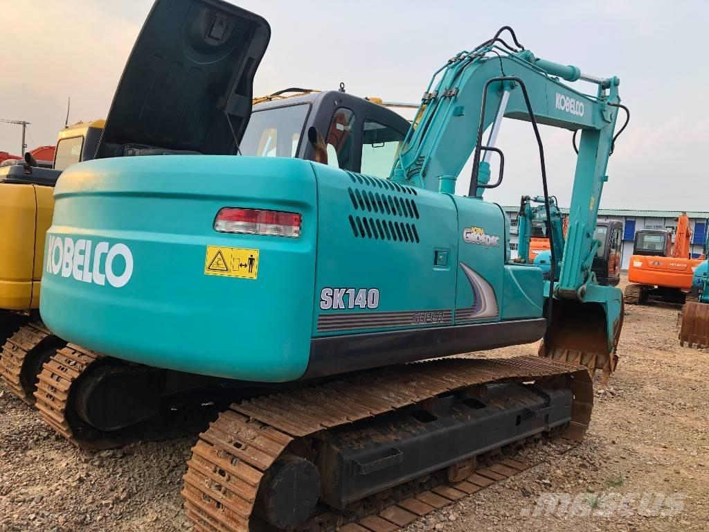  神钢 140 大型油圧ショベル12t以上（パワーショベル・ユンボ）