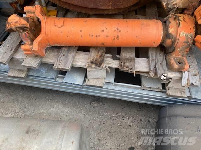 Fiat-Hitachi 350 トランスミッション