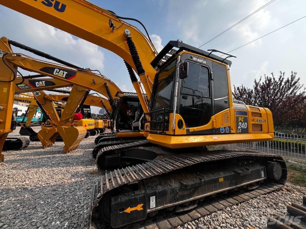 Komatsu PC 240 LC-8 大型油圧ショベル12t以上（パワーショベル・ユンボ）
