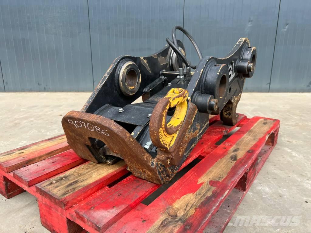 Volvo S1 - 323D クイックヒッチ