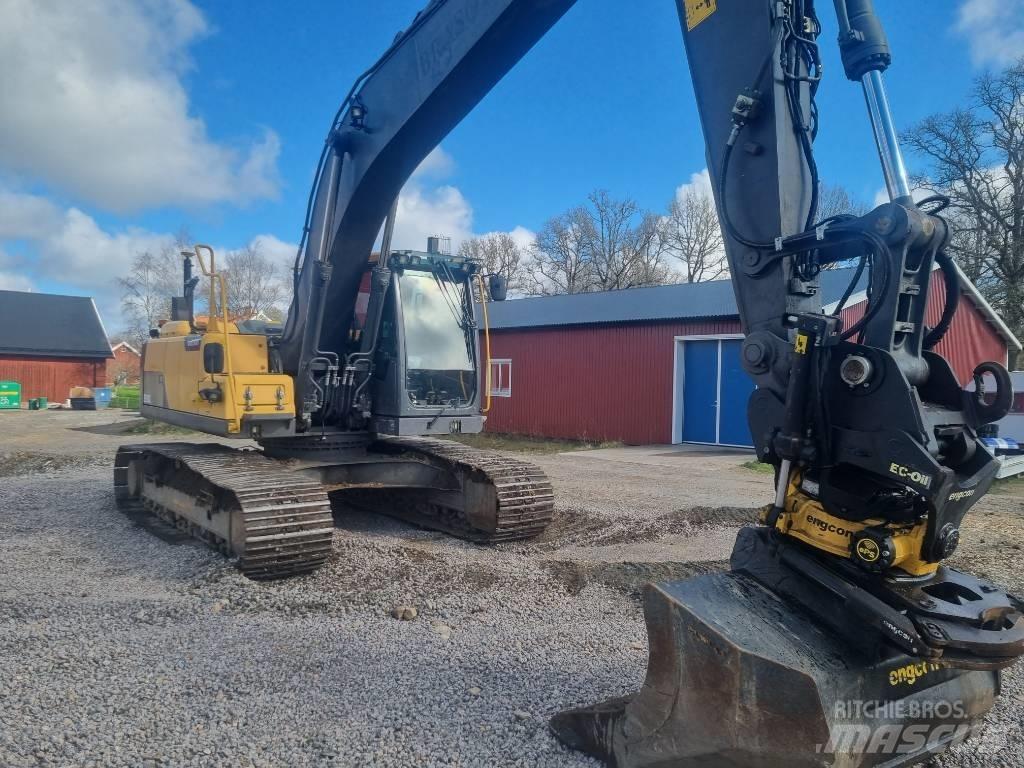 Volvo EC 220 DL 大型油圧ショベル12t以上（パワーショベル・ユンボ）