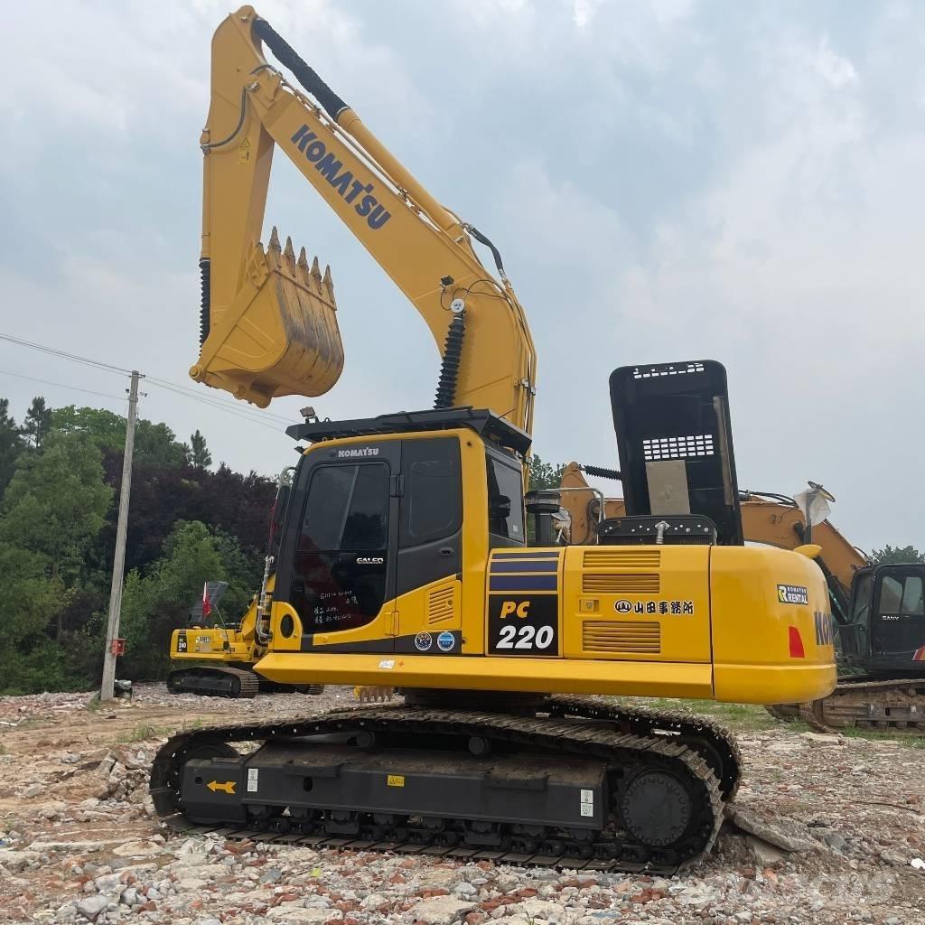 Komatsu PC 220-8 大型油圧ショベル12t以上（パワーショベル・ユンボ）
