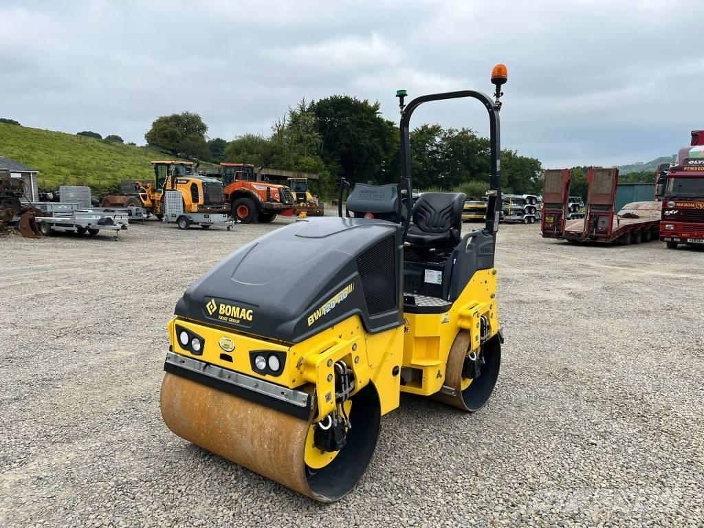 Bomag BW 120 タンデムローラ