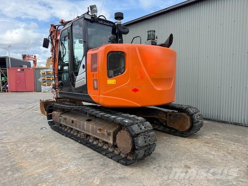 Hitachi ZX 135 US-5B 大型油圧ショベル12t以上（パワーショベル・ユンボ）