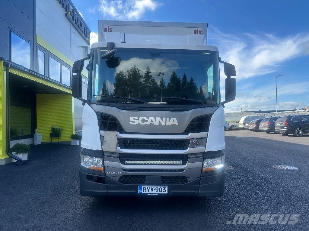 Scania P250 ボックスボディー、ウイング、箱車