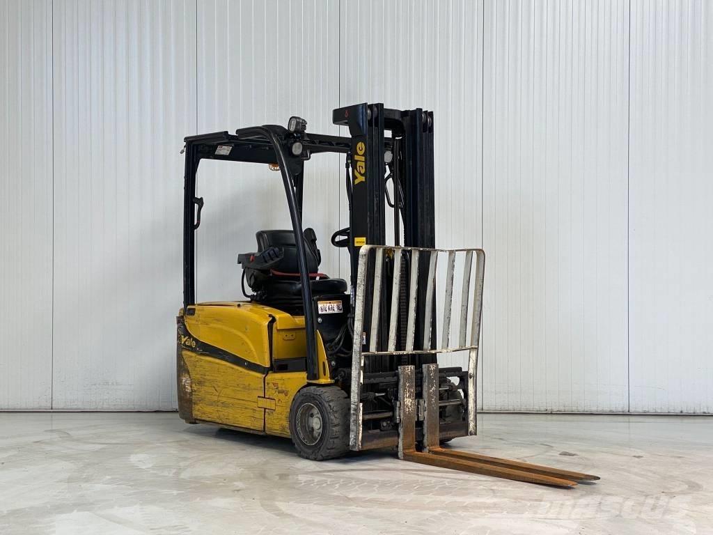 Yale ERP20VT LWB バッテリーフォークリフト