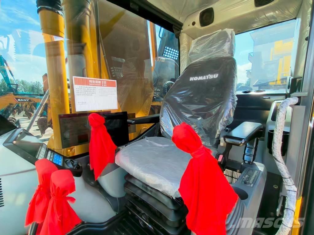 Komatsu PC 220-8 大型油圧ショベル12t以上（パワーショベル・ユンボ）