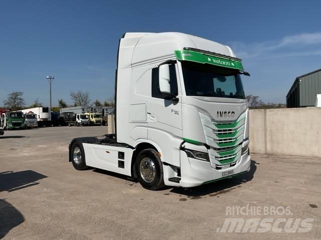 Iveco S-Way 570 中古トラクターヘッド | トレーラーヘッド