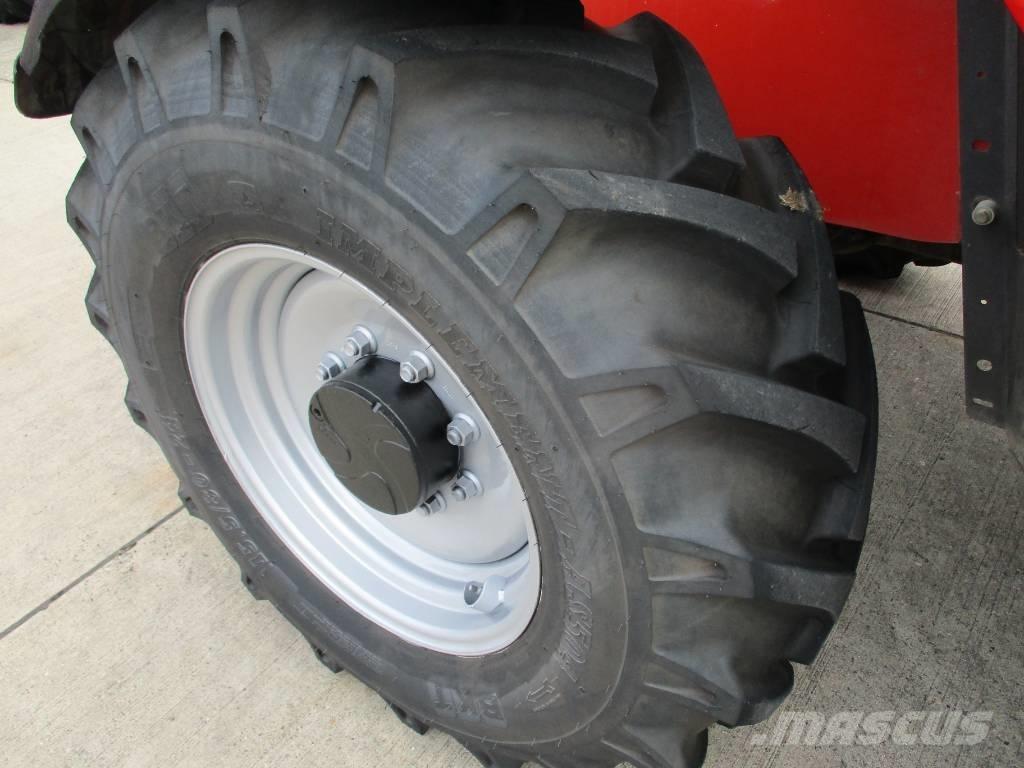 Manitou MT 1440 (067) テレスコーピックハンドラー