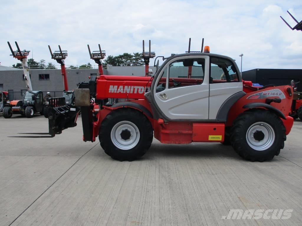 Manitou MT 1440 (067) テレスコーピックハンドラー