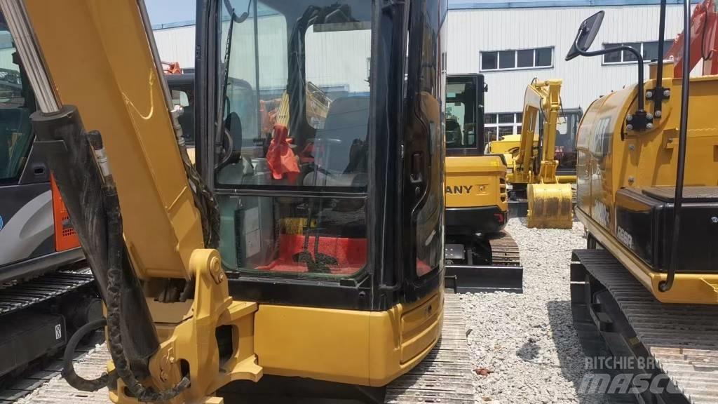 CAT 305 CR 大型油圧ショベル12t以上（パワーショベル・ユンボ）