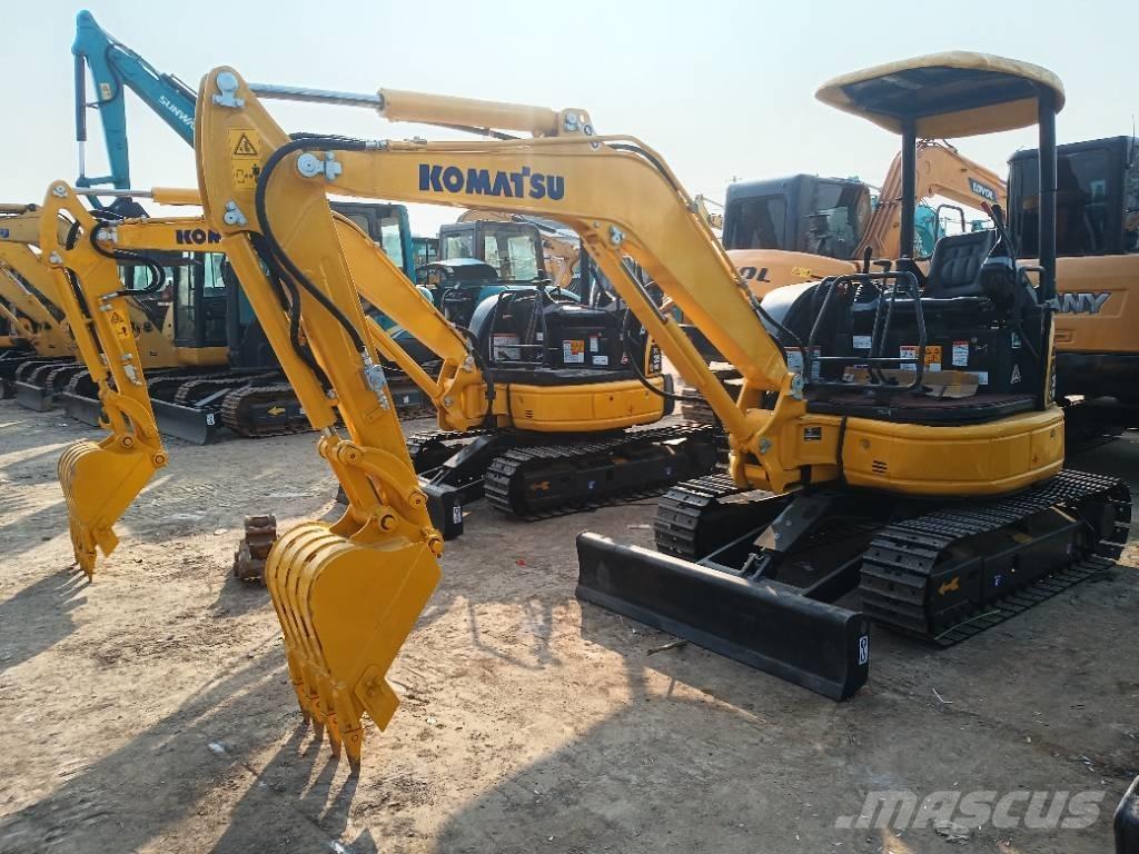 Komatsu PC 35 ミニ油圧ショベル 7t以下（ミニユンボ・ミニディガー）