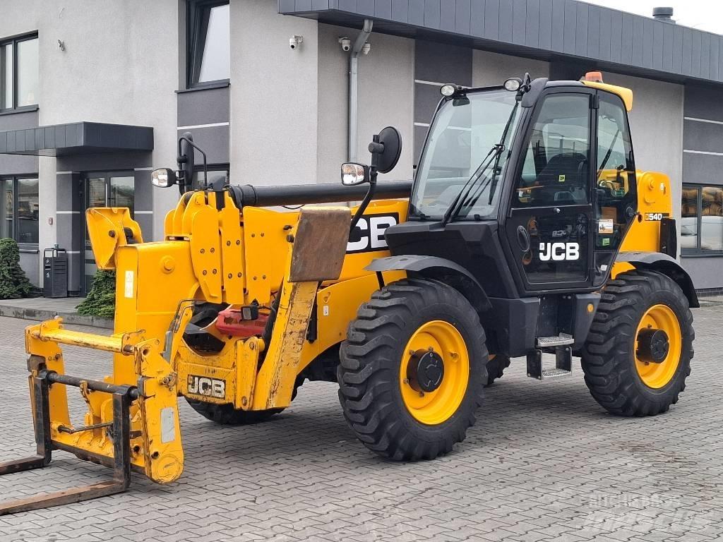 JCB 540-170 テレスコーピックハンドラー