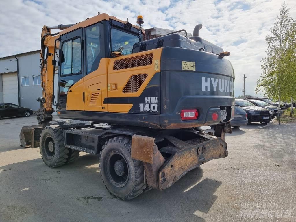 Hyundai HW 140 ホイール式油圧ショベル（パワーショベル・ユンボ・バックホー）