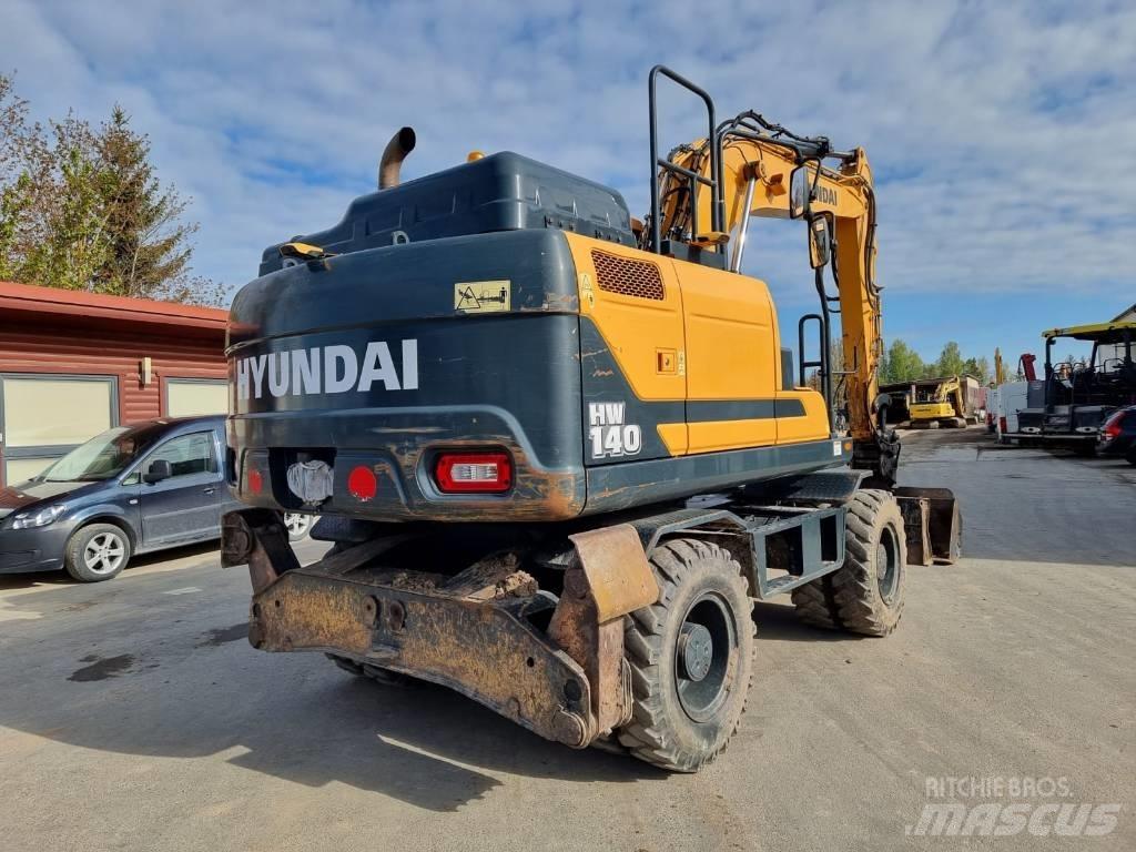 Hyundai HW 140 ホイール式油圧ショベル（パワーショベル・ユンボ・バックホー）