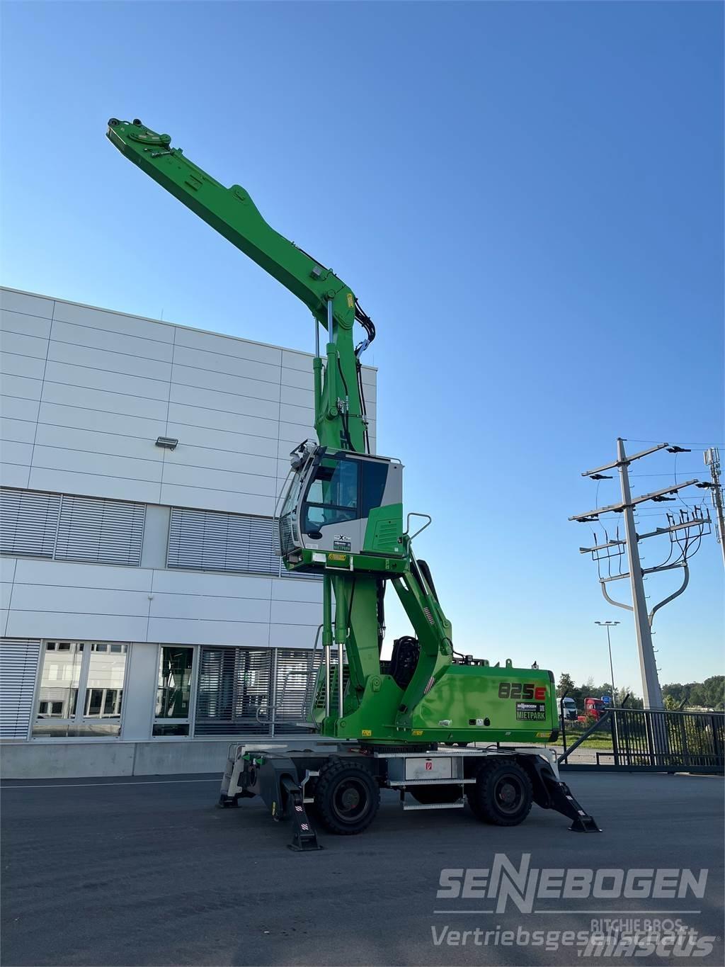 Sennebogen 825 M 廃棄物／工業産廃処理機