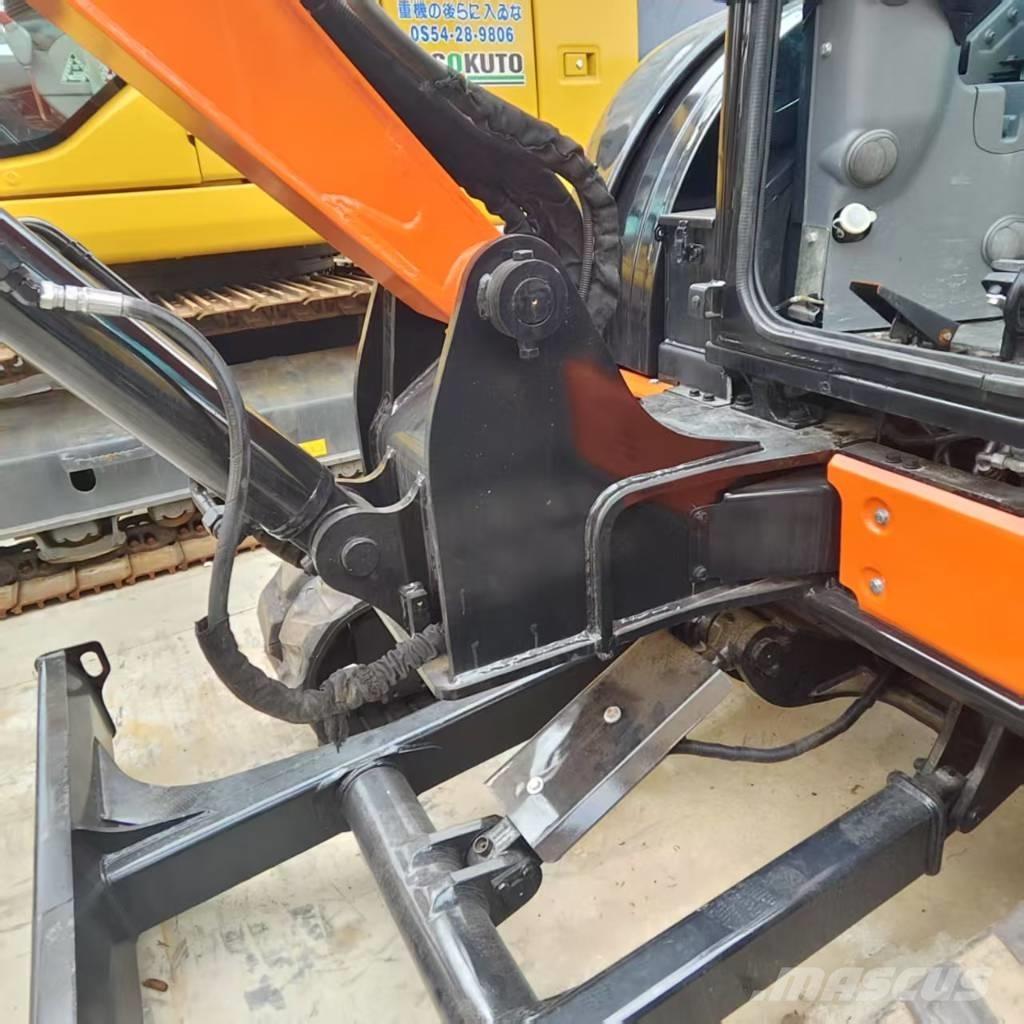 Hitachi ZX 55 UR ミニ油圧ショベル 7t以下（ミニユンボ・ミニディガー）