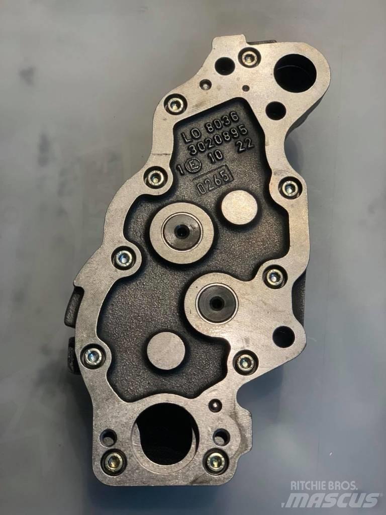 Liebherr D 904 T エンジン