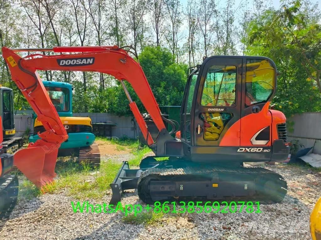 Doosan DX 60 大型油圧ショベル12t以上（パワーショベル・ユンボ）