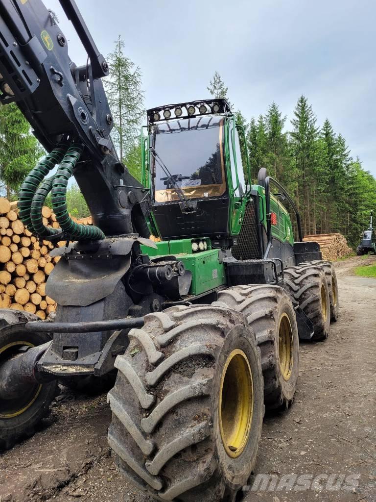 John Deere 1270 G ハーベスター