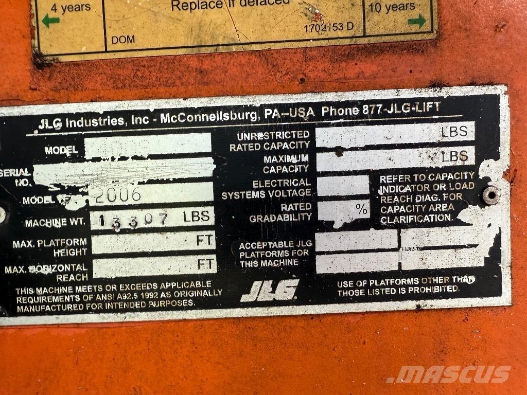 JLG 400 S ブームリフト　直伸型