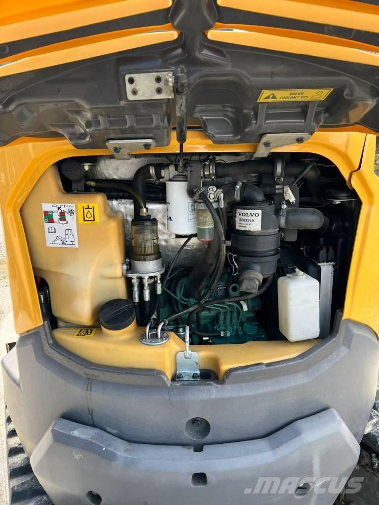 Volvo ECR25D ミニ油圧ショベル 7t以下（ミニユンボ・ミニディガー）