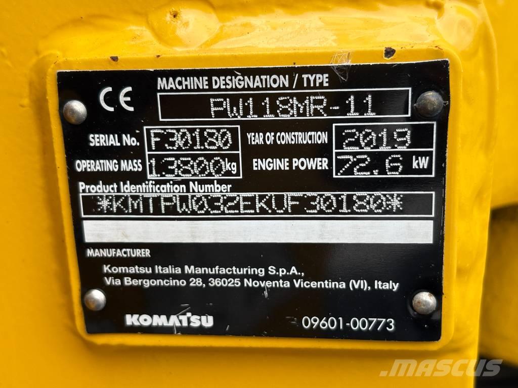 Komatsu PW118-11 ホイール式油圧ショベル（パワーショベル・ユンボ・バックホー）