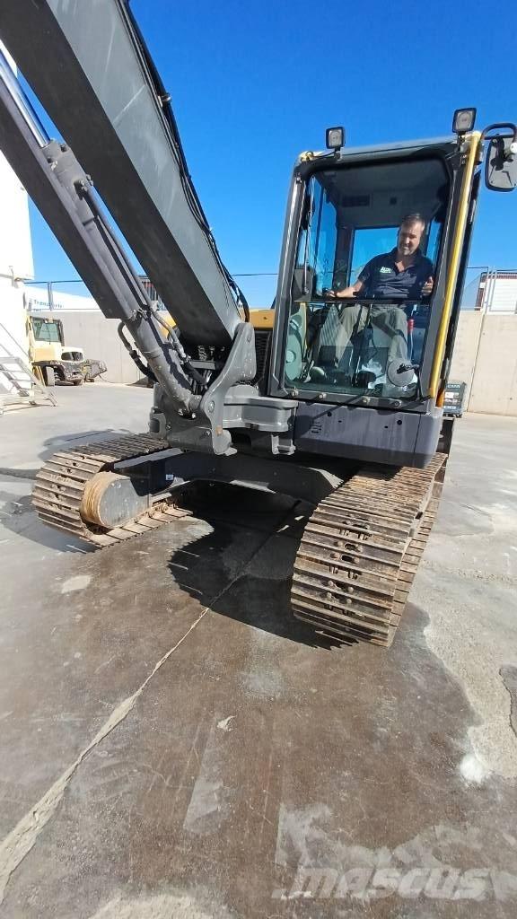 Volvo ECR 88 D 中型油圧ショベル 7ｔ-12ｔ（ユンボ・パワーショベル・バックホー）