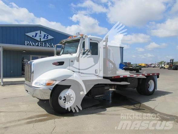 Peterbilt 337 中古トラクターヘッド | トレーラーヘッド