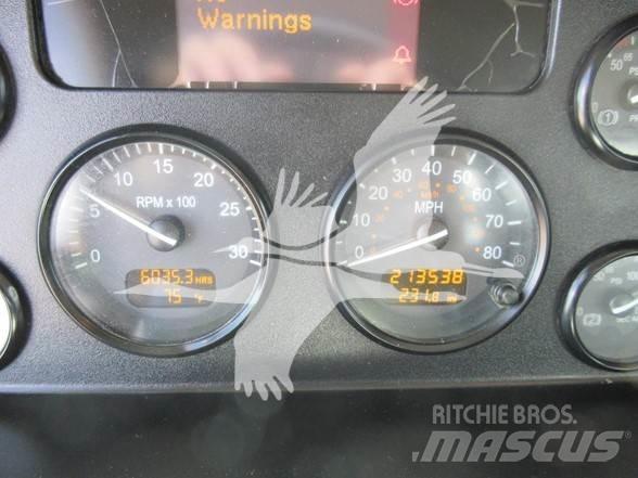 Peterbilt 337 中古トラクターヘッド | トレーラーヘッド