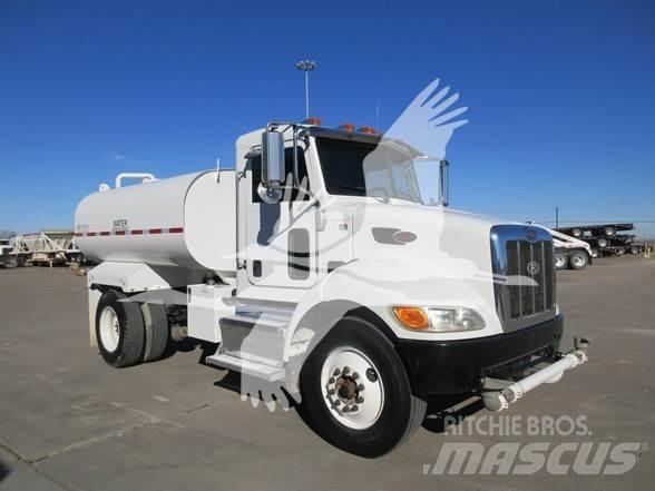 Peterbilt 337 タンカートラック