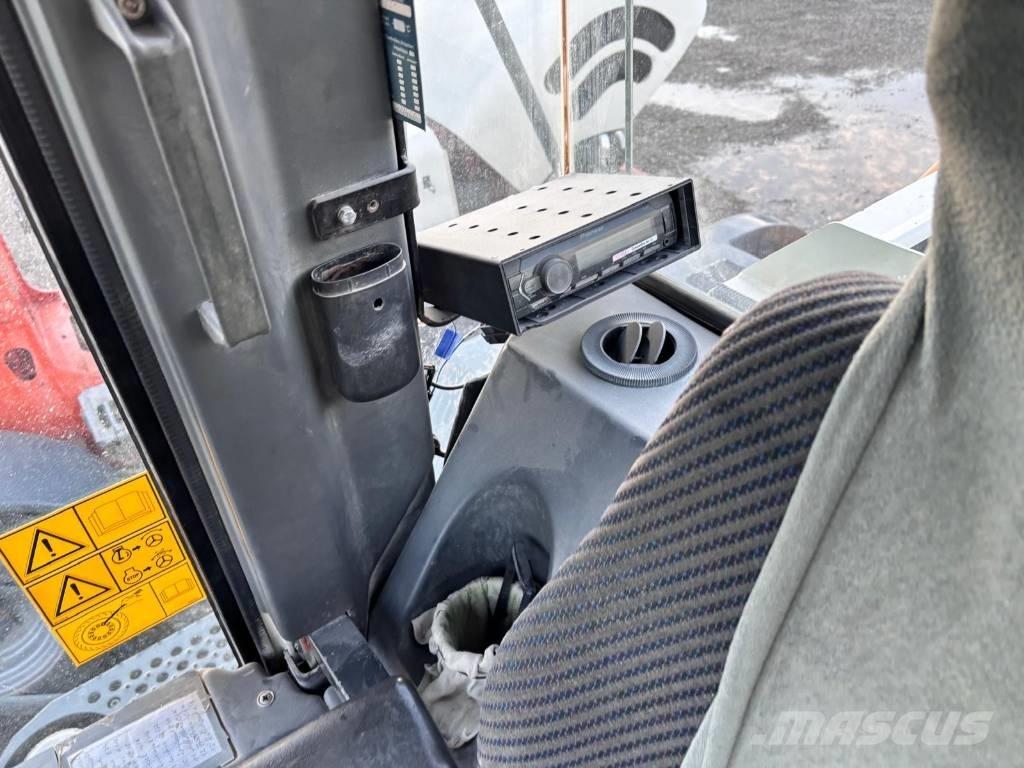 Liebherr L 544 ホイールローダー・タイヤショベル