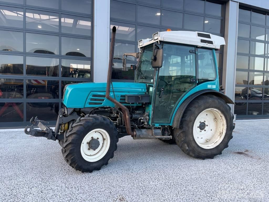 Fendt 208 F トラクター
