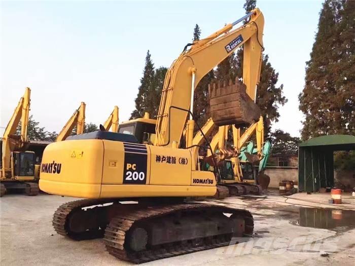 Komatsu PC 200-7 大型油圧ショベル12t以上（パワーショベル・ユンボ）