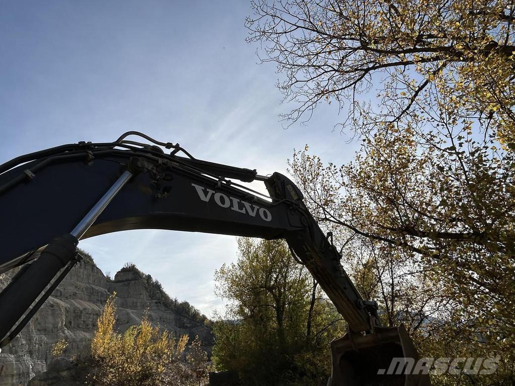 Volvo Ec360CL 大型油圧ショベル12t以上（パワーショベル・ユンボ）