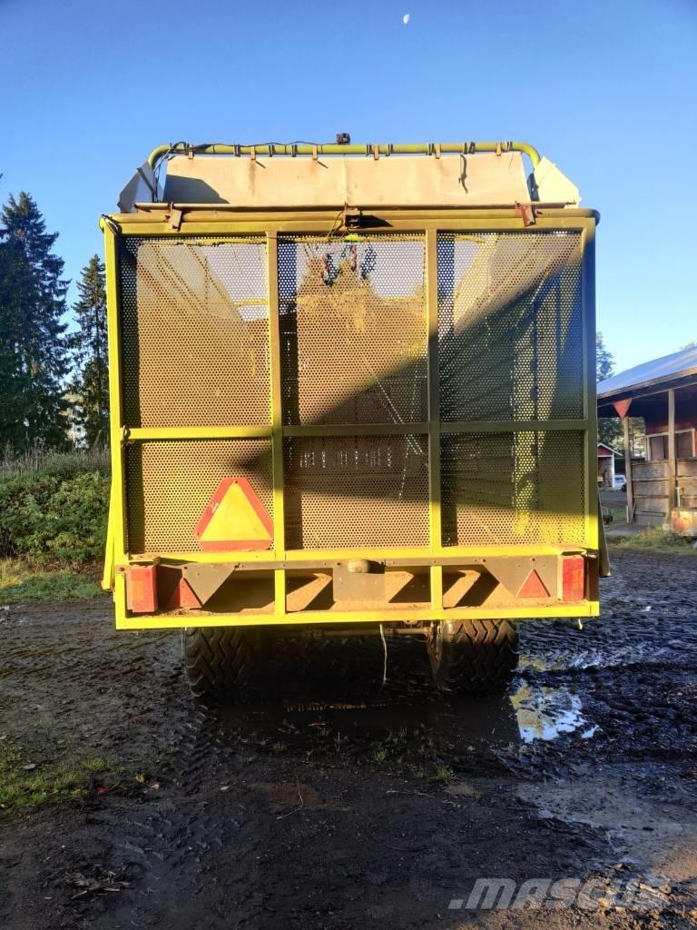 CLAAS Quantum 4700 P セルフローディングトレーラー