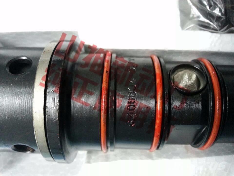 CUMMINS 4306515 エンジン