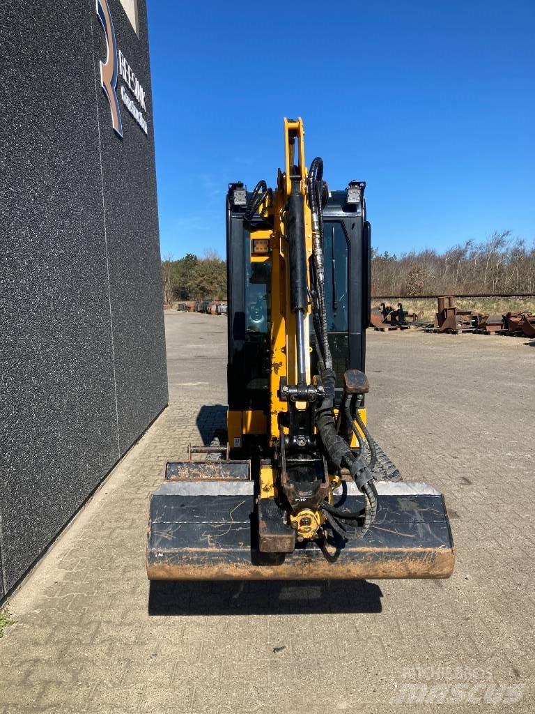 JCB 19 C-1 ミニ油圧ショベル 7t以下（ミニユンボ・ミニディガー）