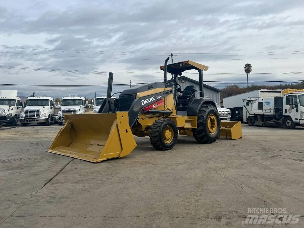 John Deere 210L EP フロントローダーとディガー