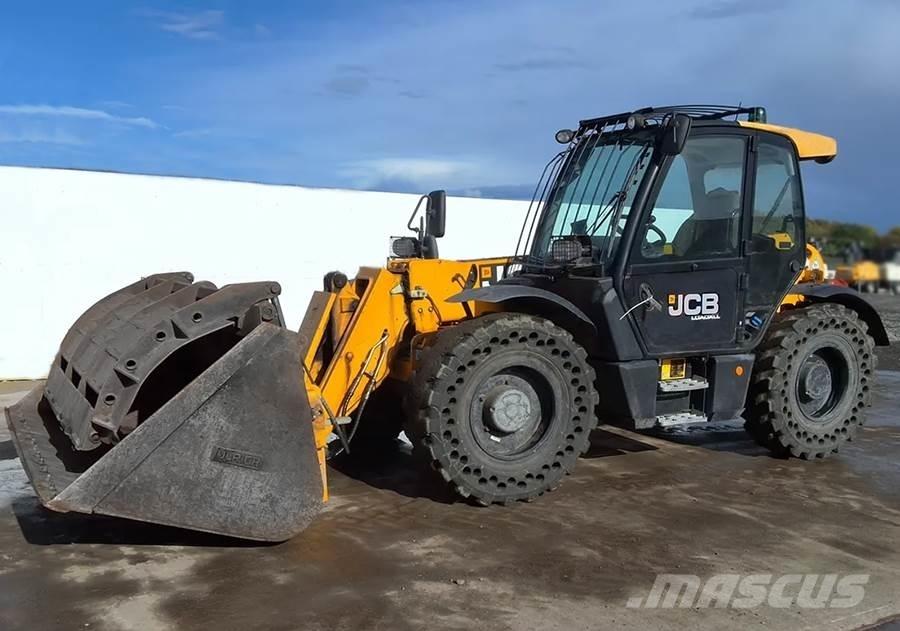 JCB 541-70 テレスコーピックハンドラー