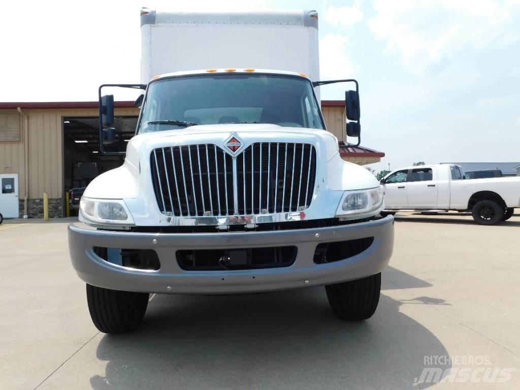 International 4300 コンテナ、海コン車