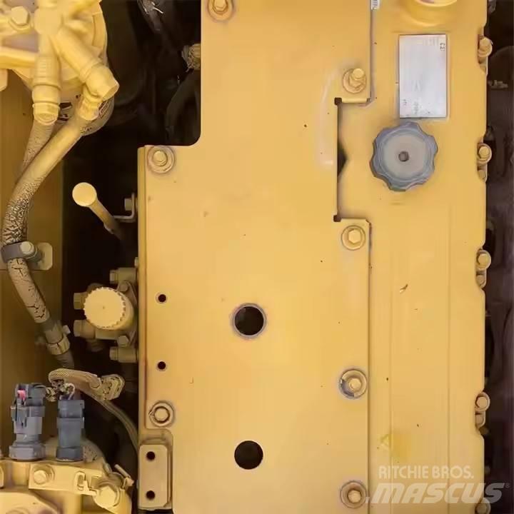 CAT CAT323D2L 中型油圧ショベル 7ｔ-12ｔ（ユンボ・パワーショベル・バックホー）