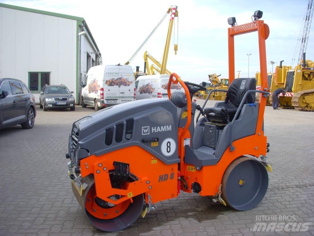 Hamm HD 8 VV タンデムローラ