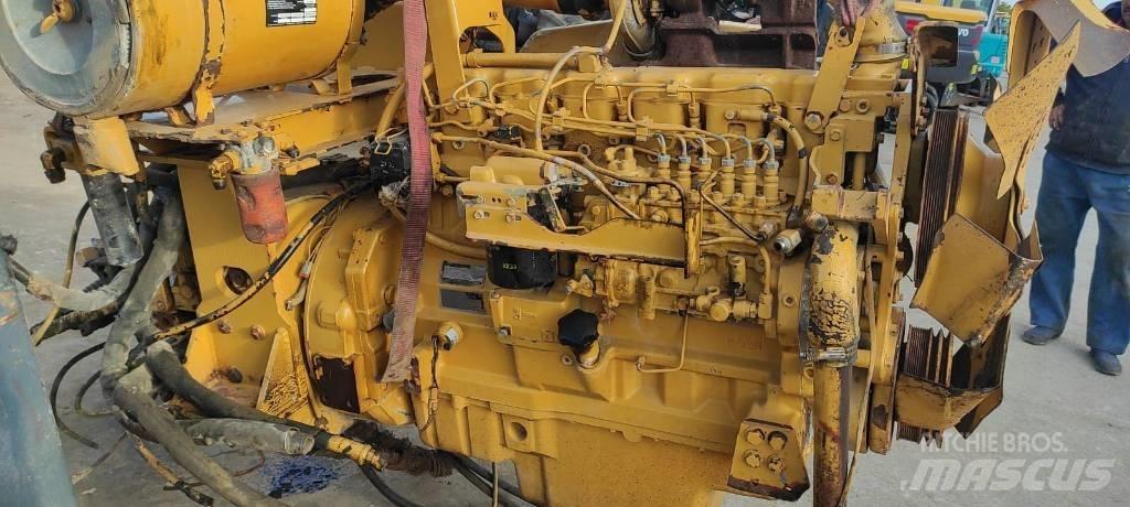John Deere 6081 AF エンジン