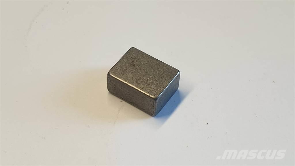 Ponsse 0056892 ハーベスタ