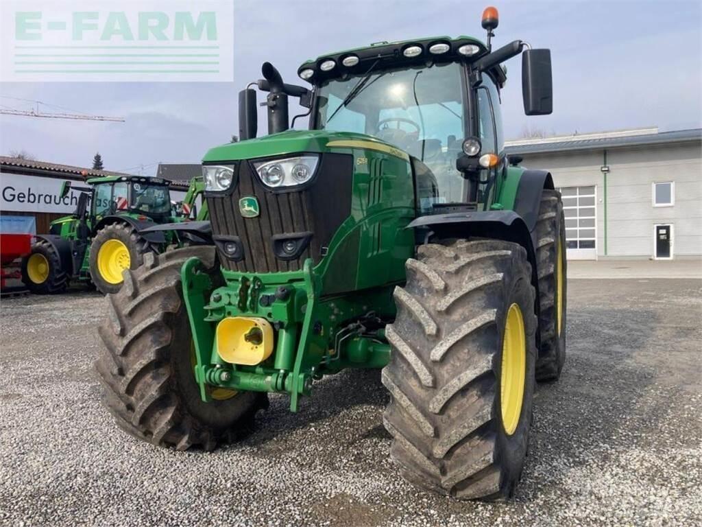 John Deere 6215r トラクター