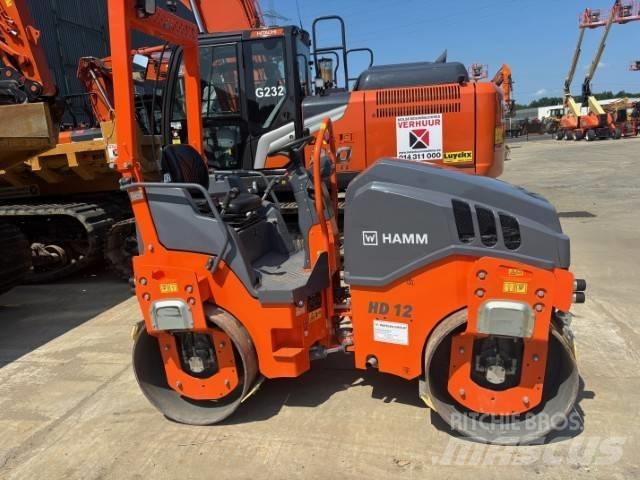 Hamm HD 12 VV タンデムローラ
