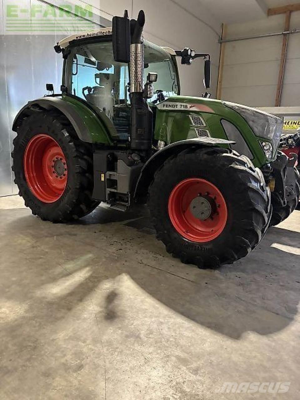 Fendt 718 vario トラクター